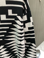 Classic Fashion Sweater-1126