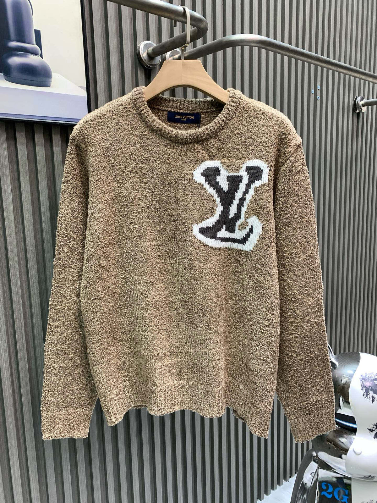 Classic Fashion Sweater-1128