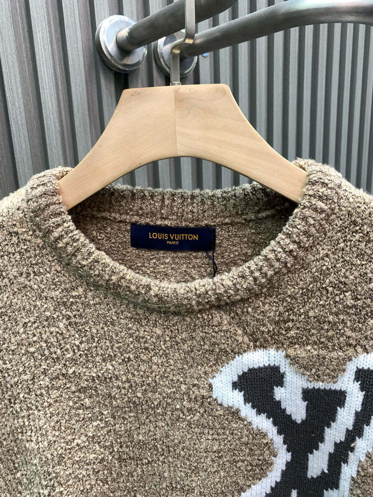 Classic Fashion Sweater-1128