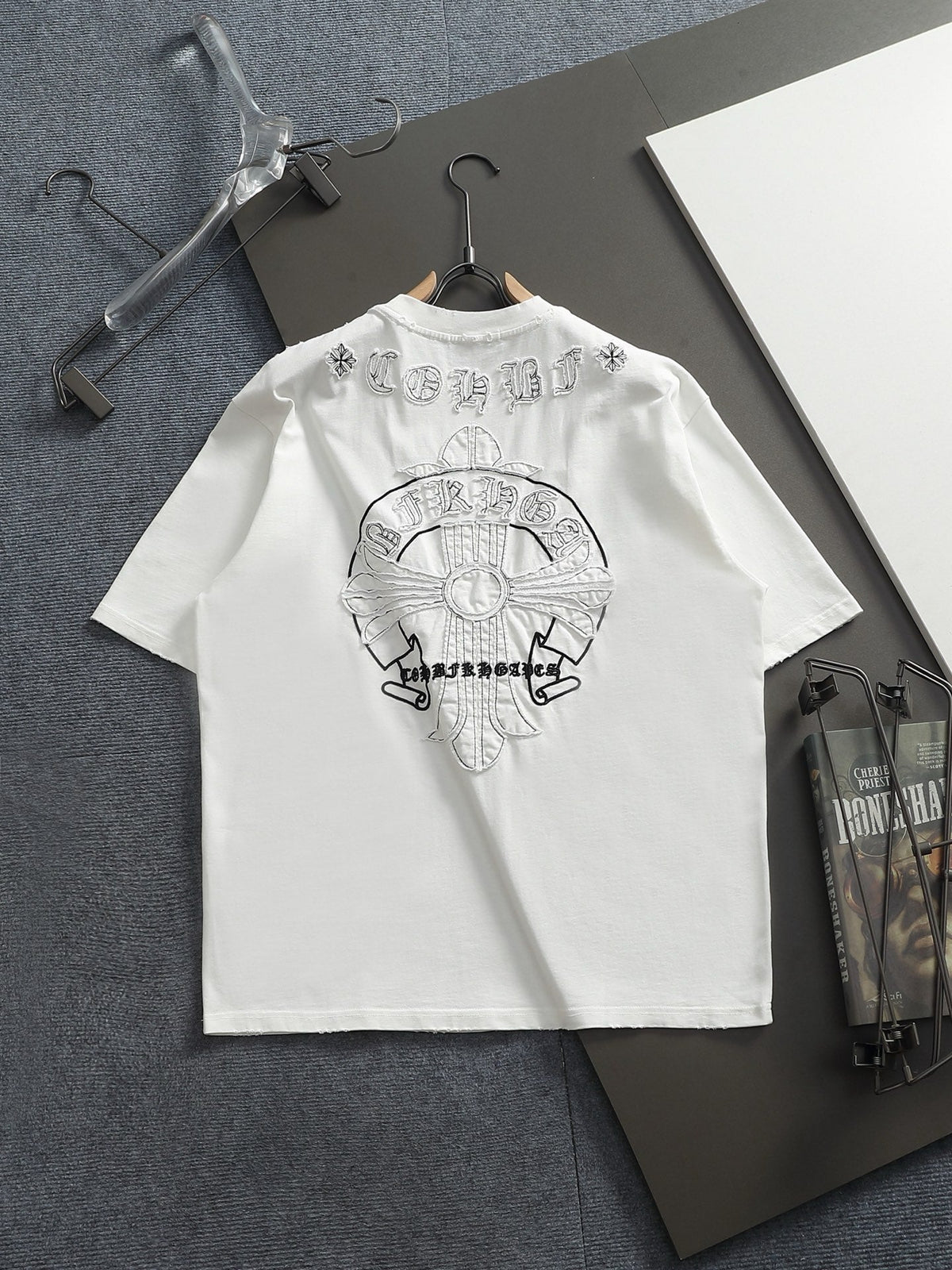 Classic T-shirt-205