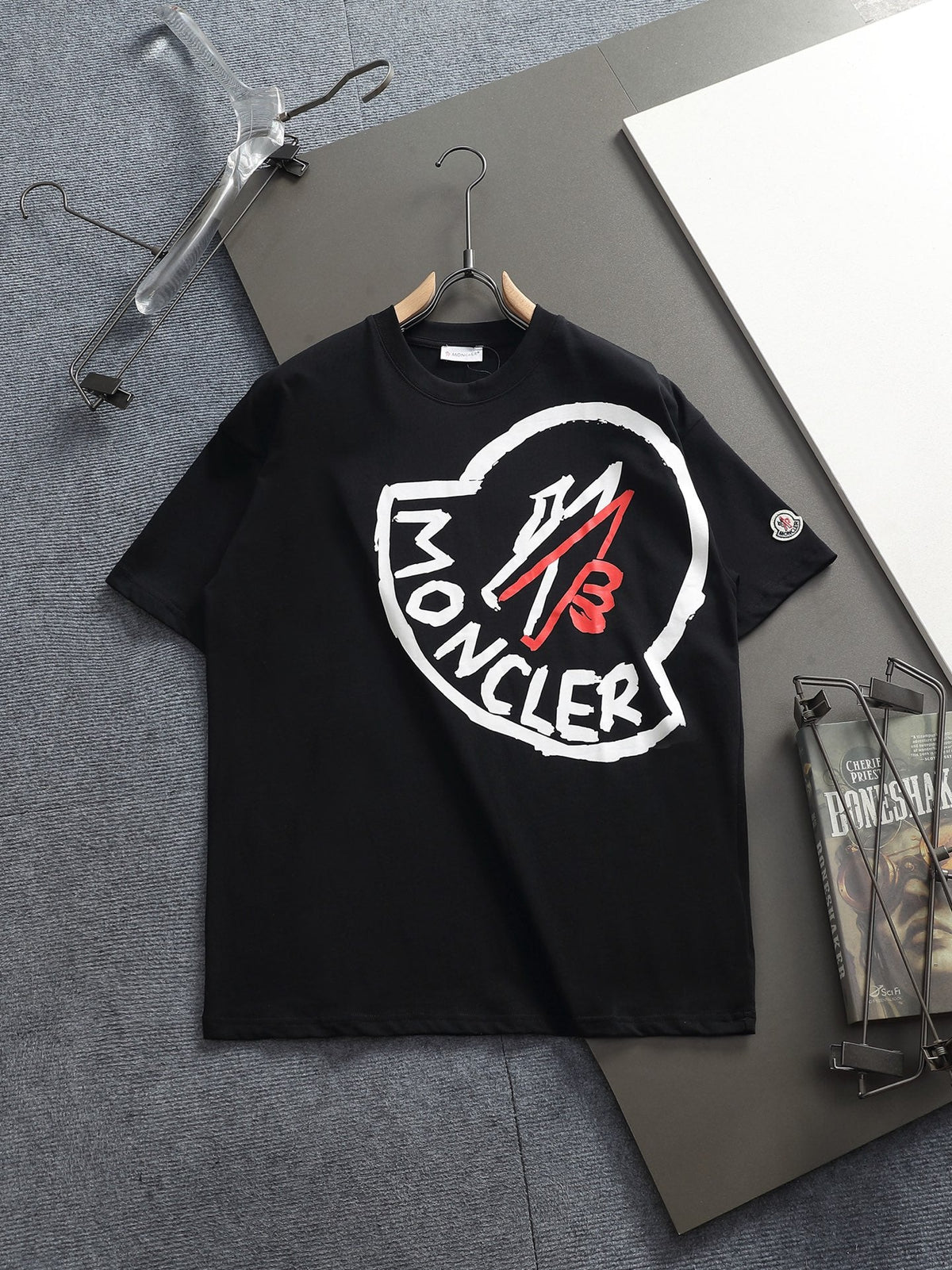 Classic T-shirt-210