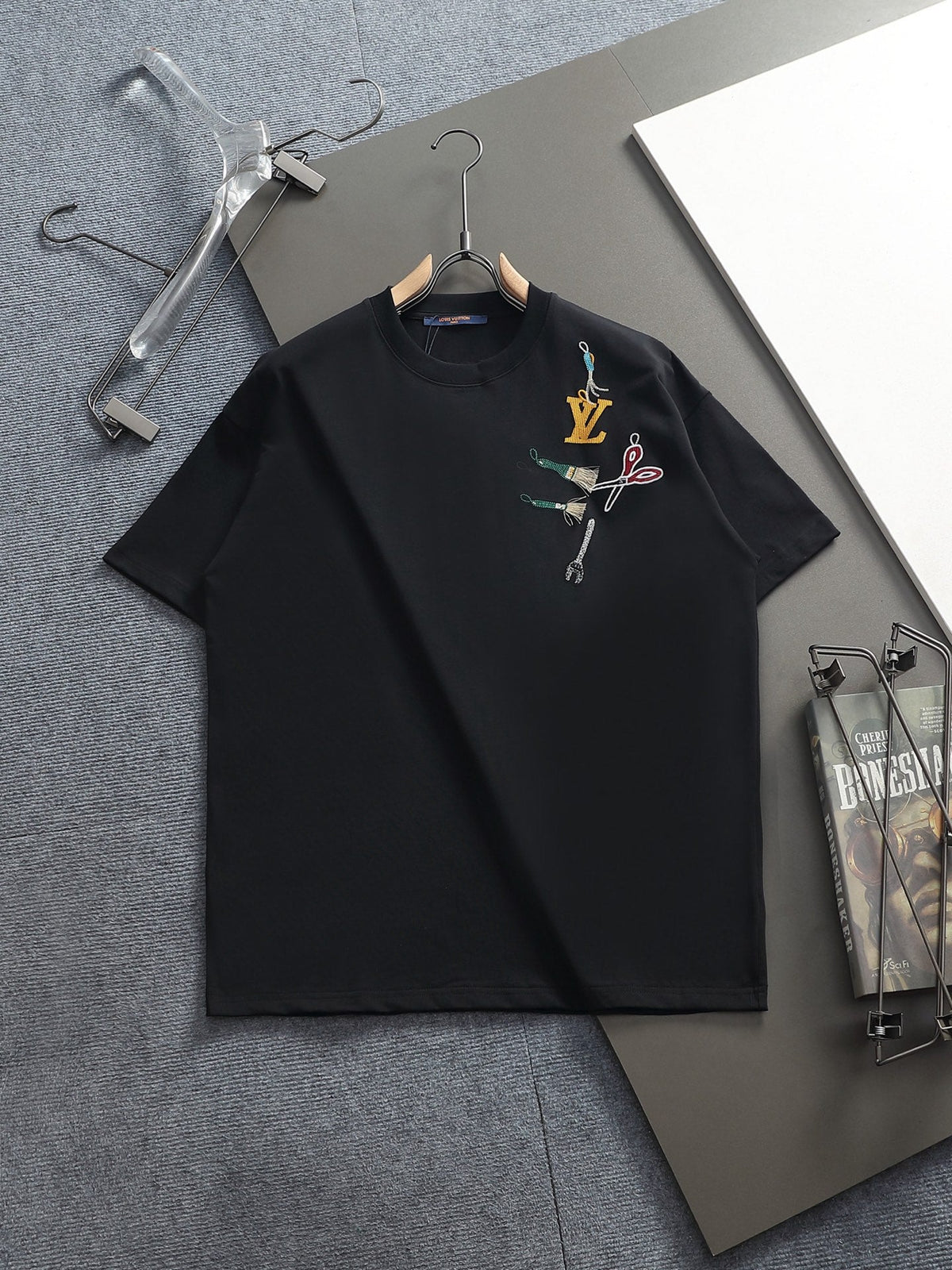 Classic T-shirt-231
