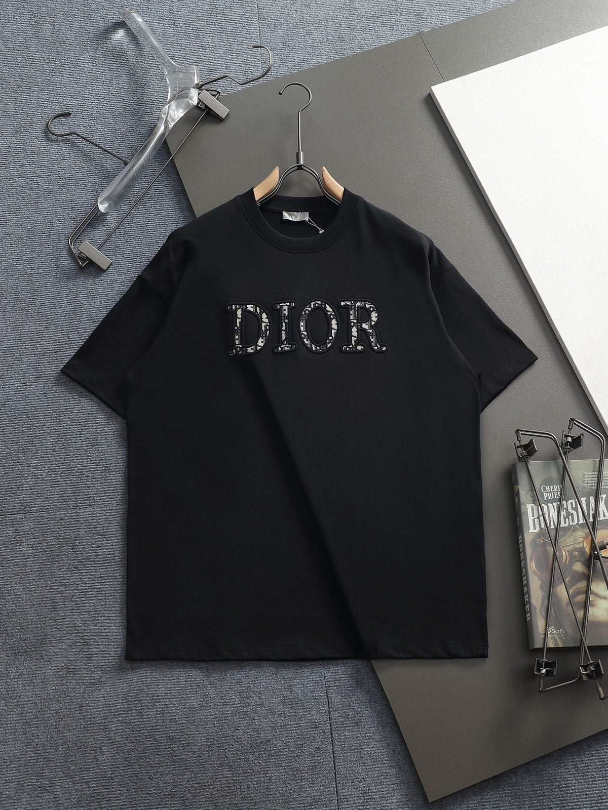 Classic T-shirt-232