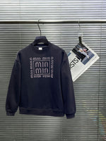 Classic Fit Hoodie-1031