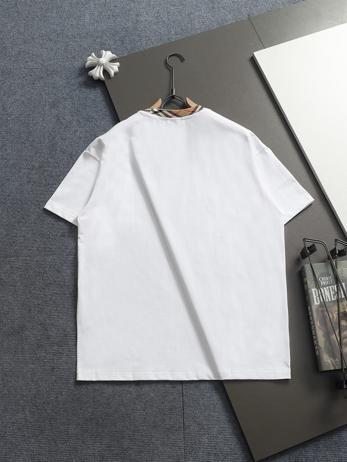 Classic T-shirt-260