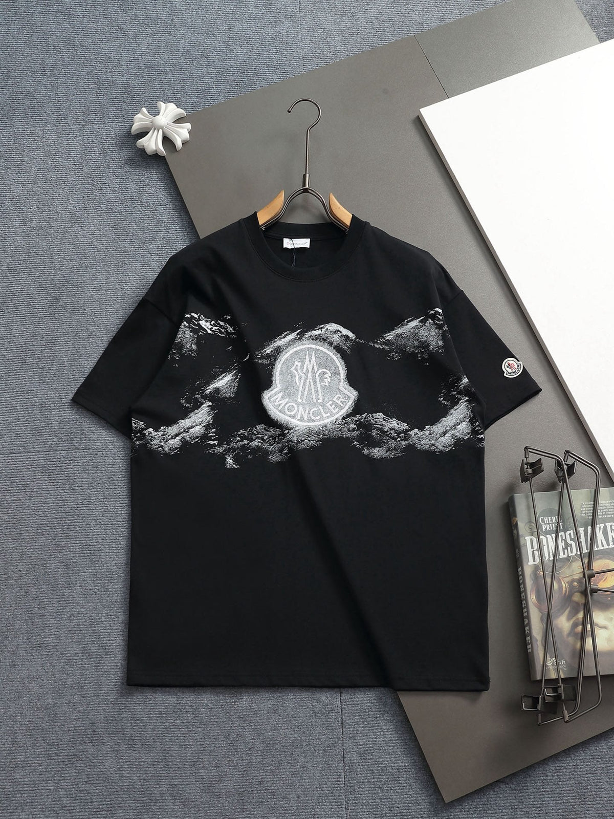Classic T-shirt-307