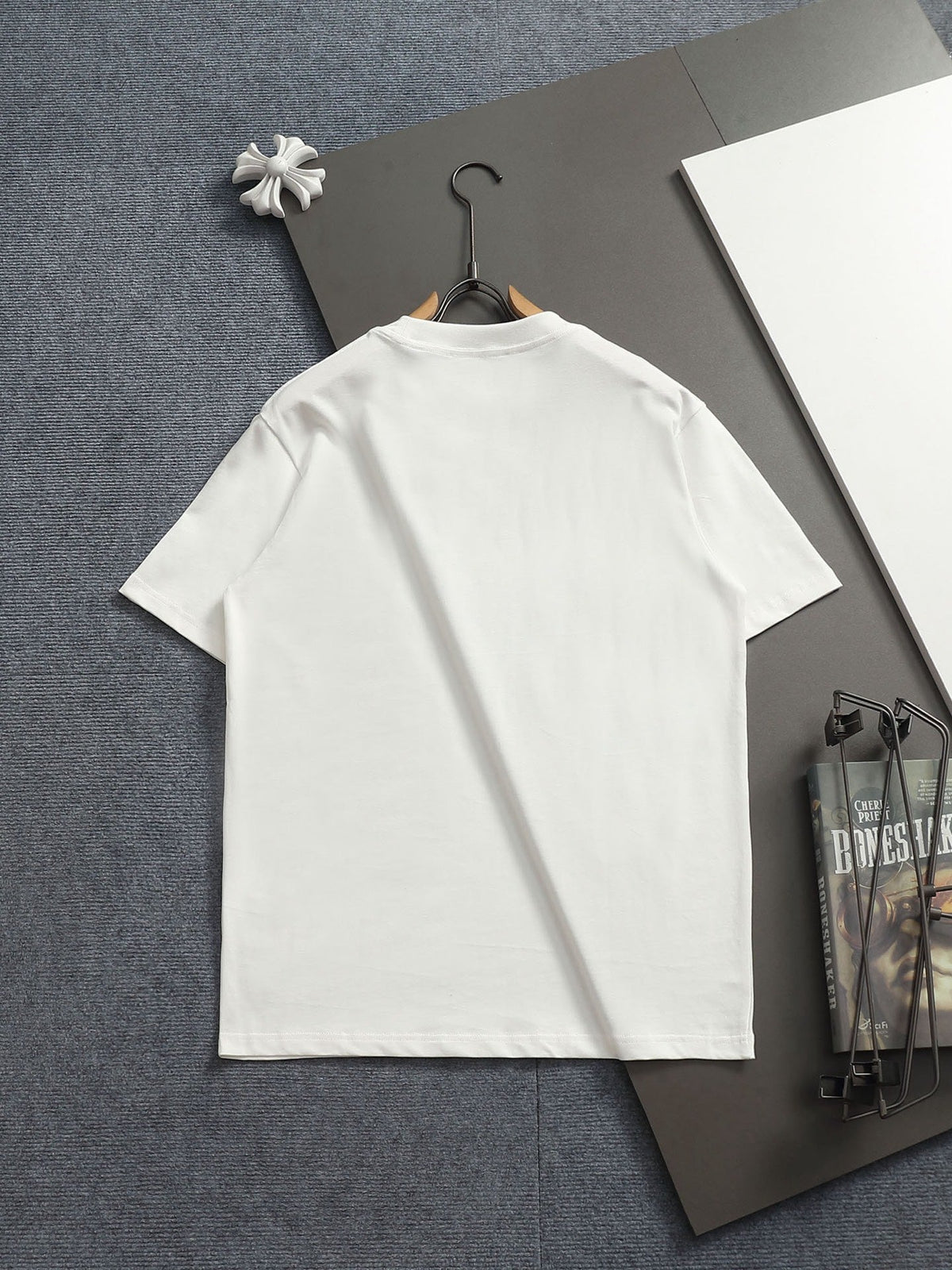 Classic T-shirt-309