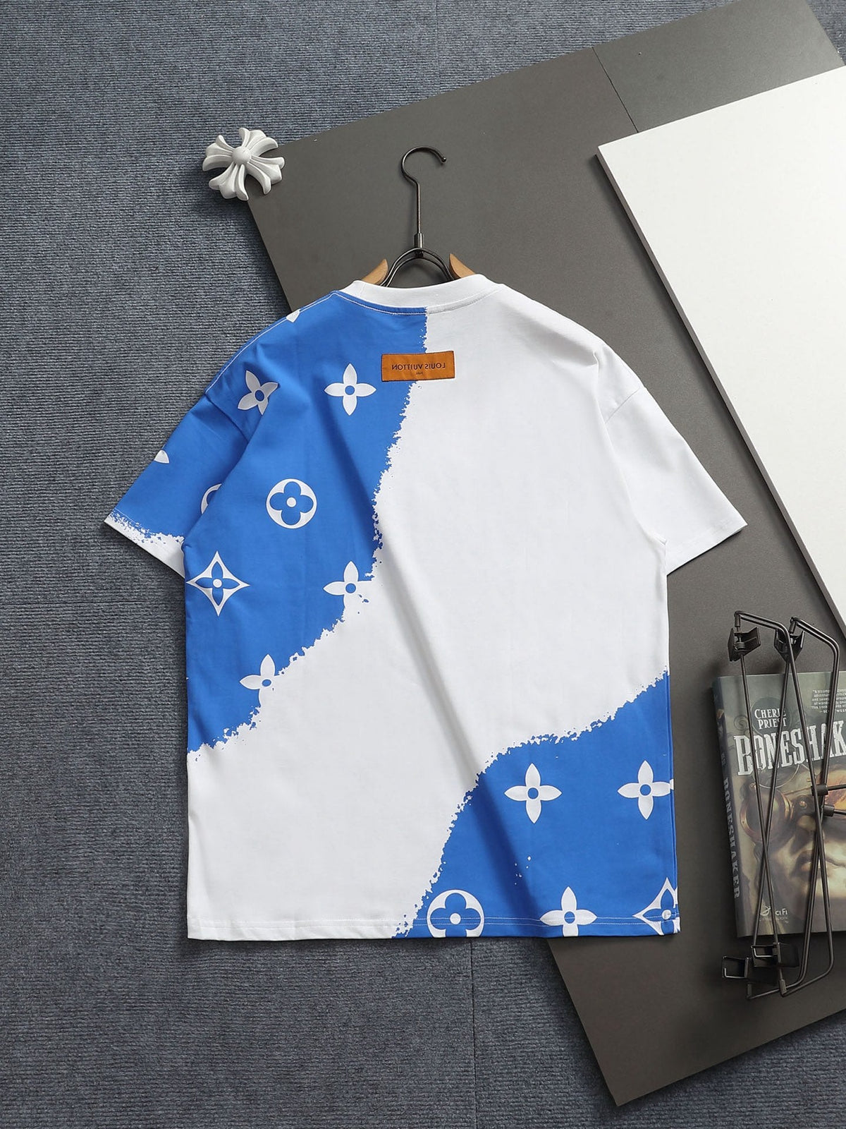 Classic T-shirt-310