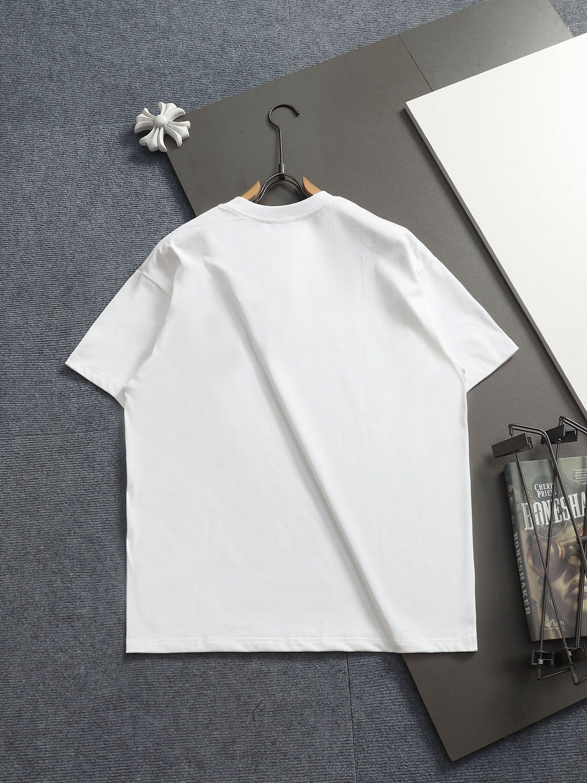 Classic T-shirt-318