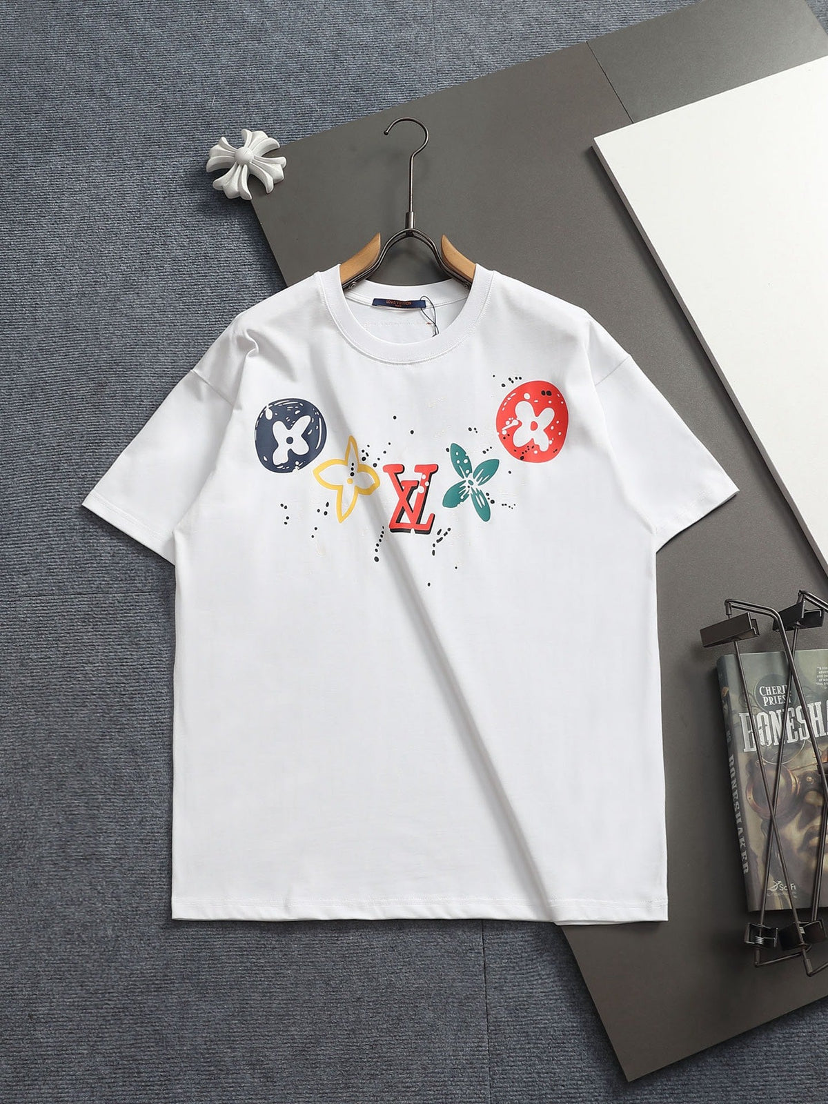 Classic T-shirt-319