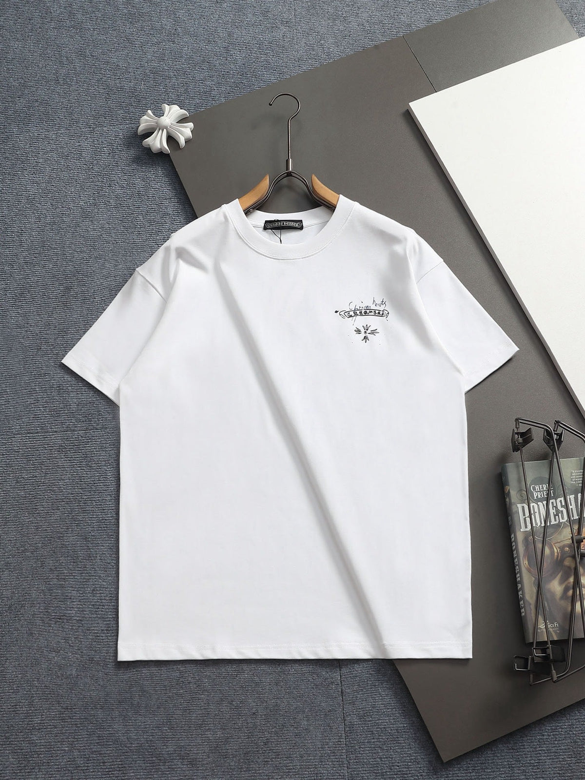 Classic T-shirt-323