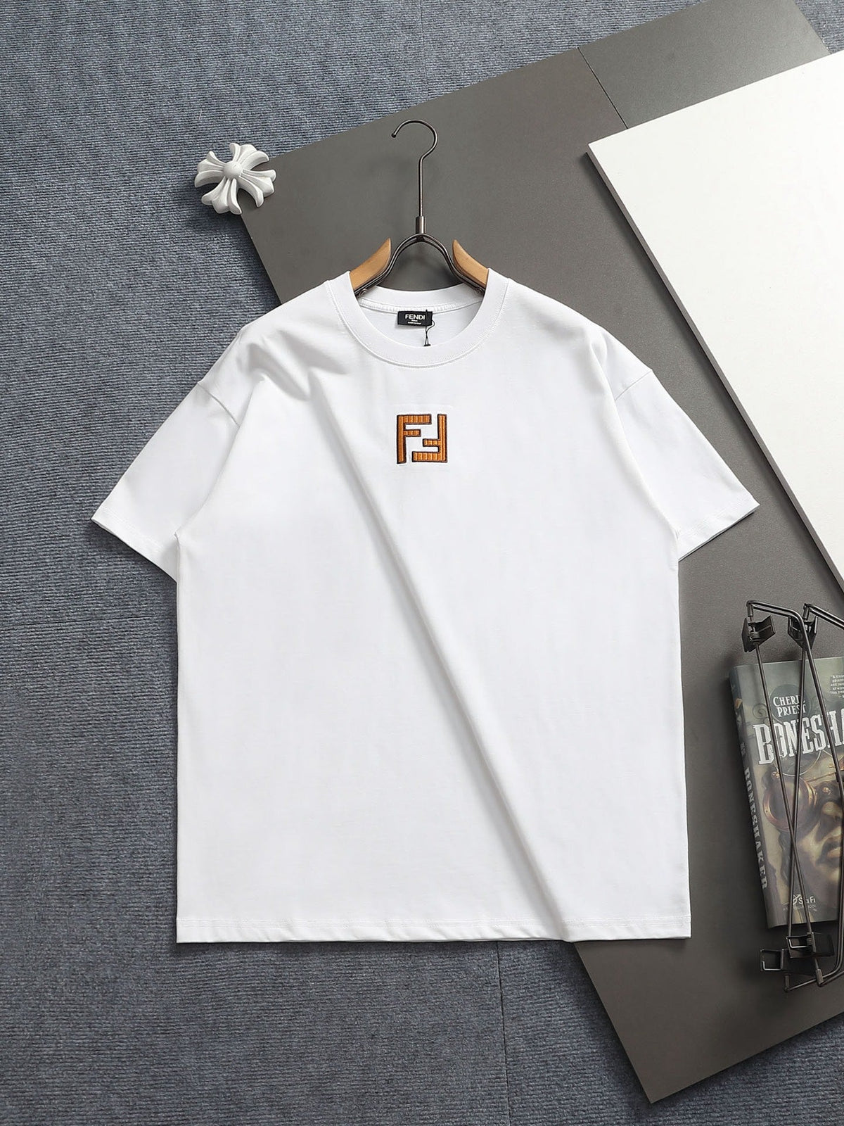 Classic T-shirt-322