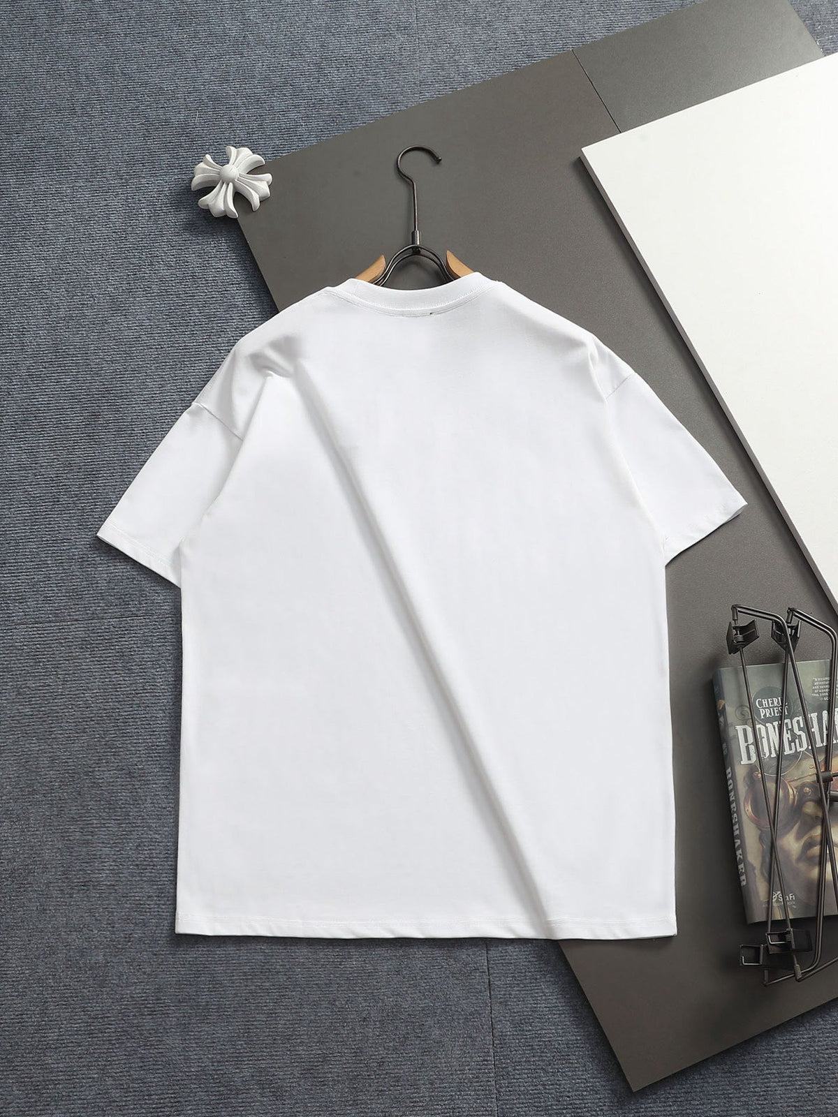 Classic T-shirt-322