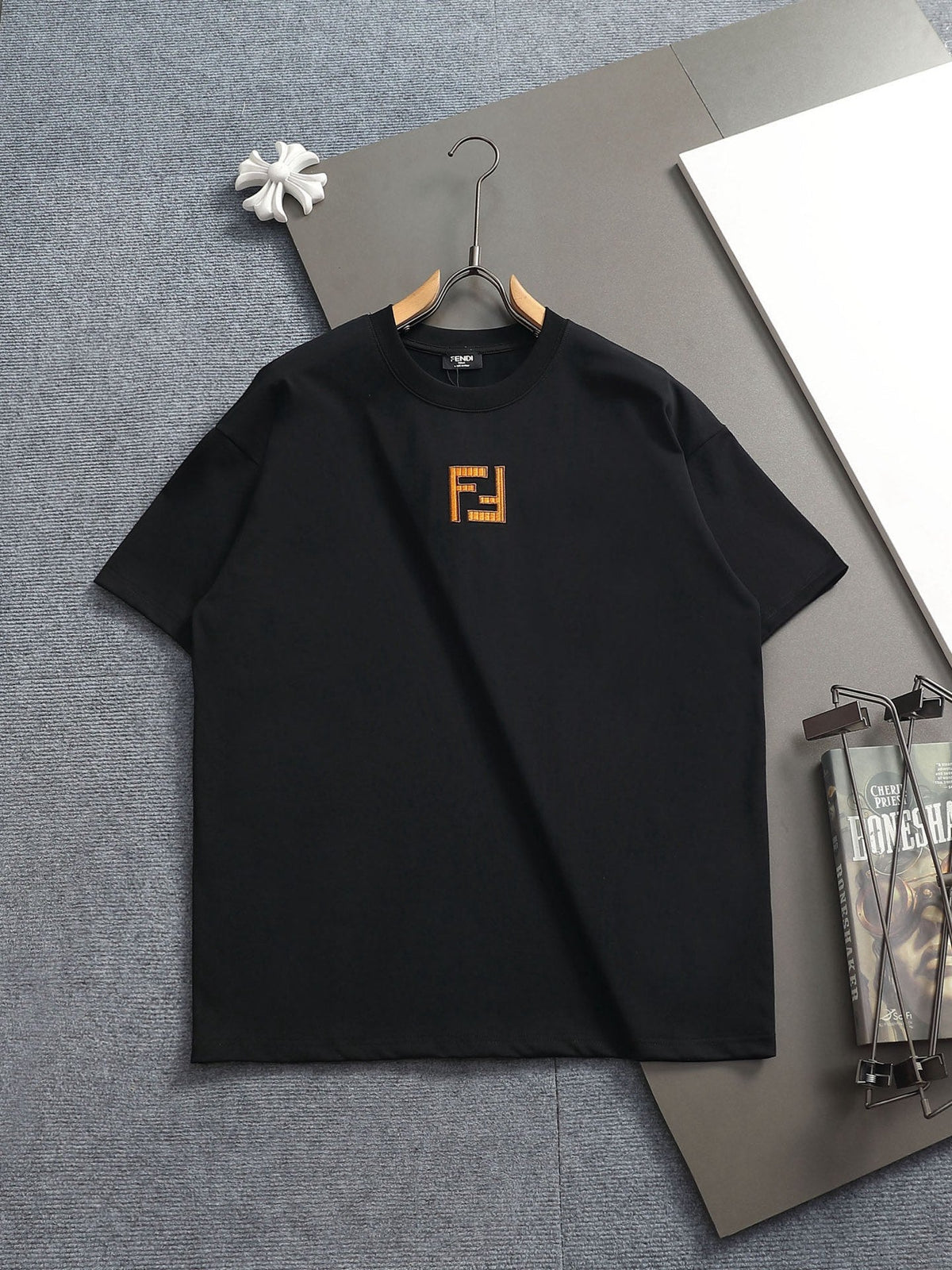Classic T-shirt-322