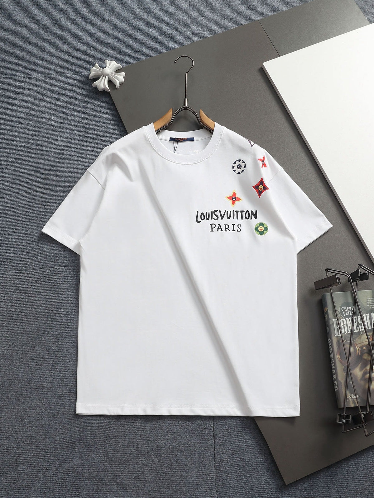 Classic T-shirt-325