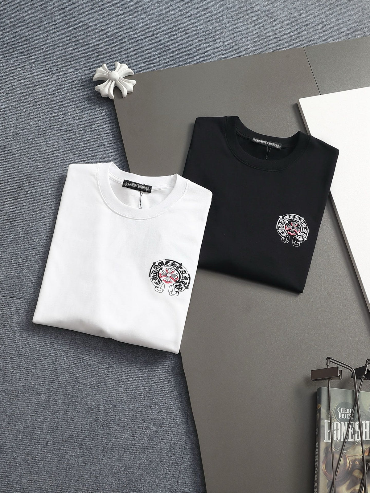 Classic T-shirt-326