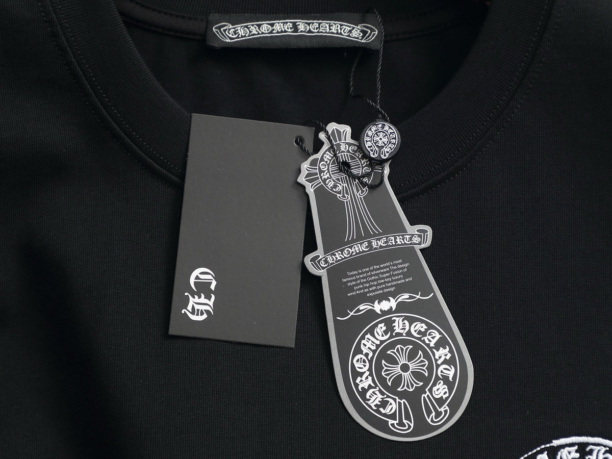 Classic T-shirt-395