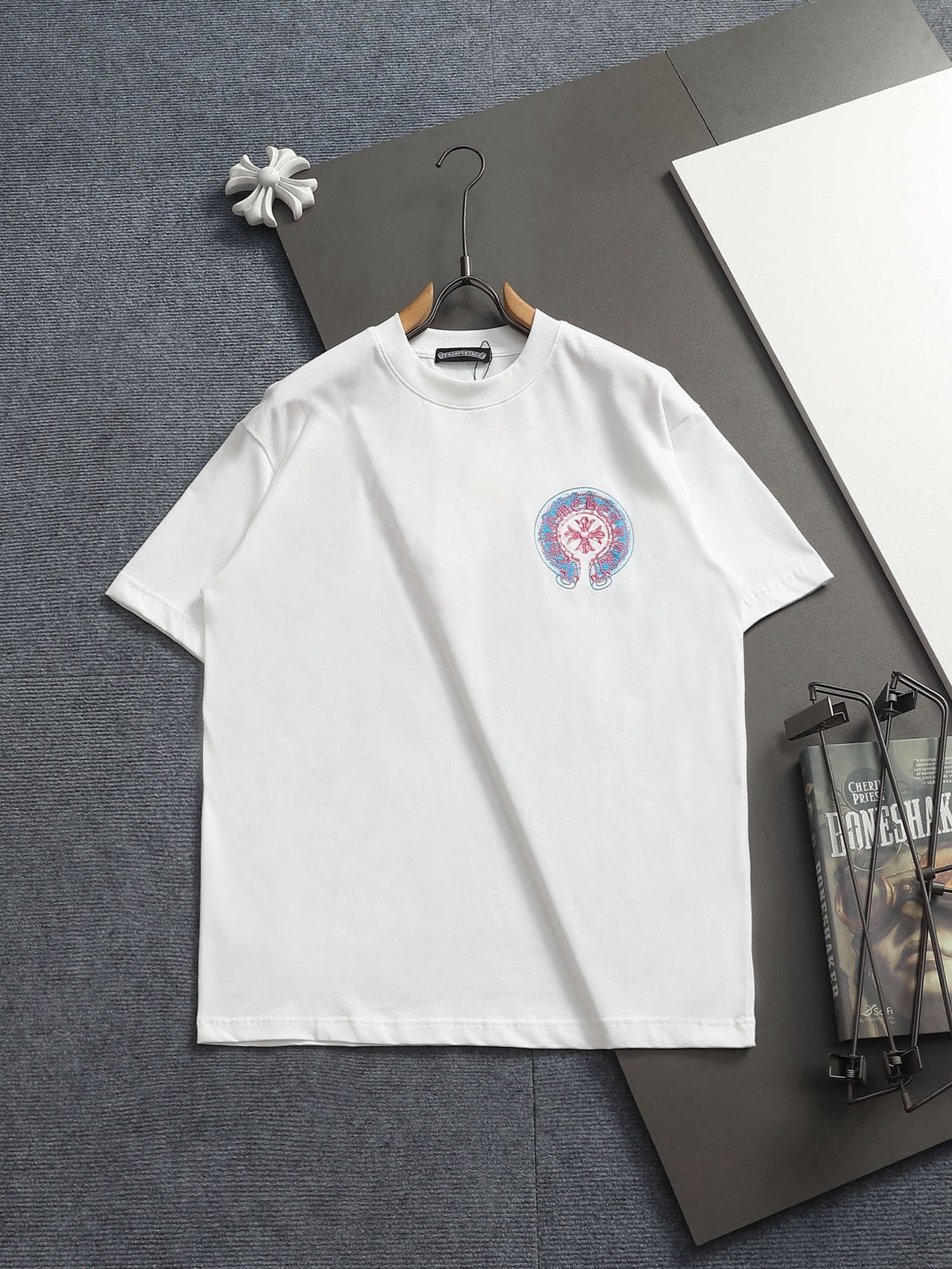 Classic T-shirt-329