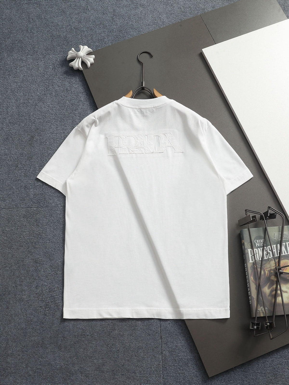 Classic T-shirt-330