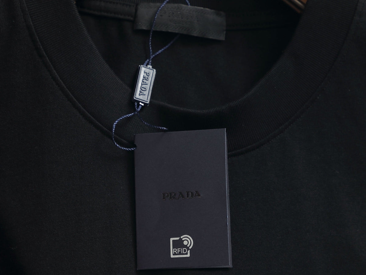 Classic T-shirt-330