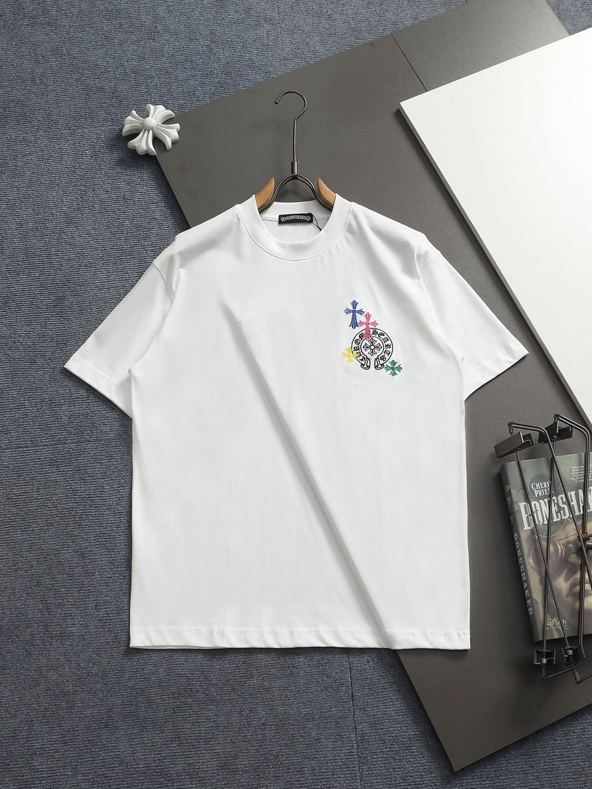 Classic T-shirt-332