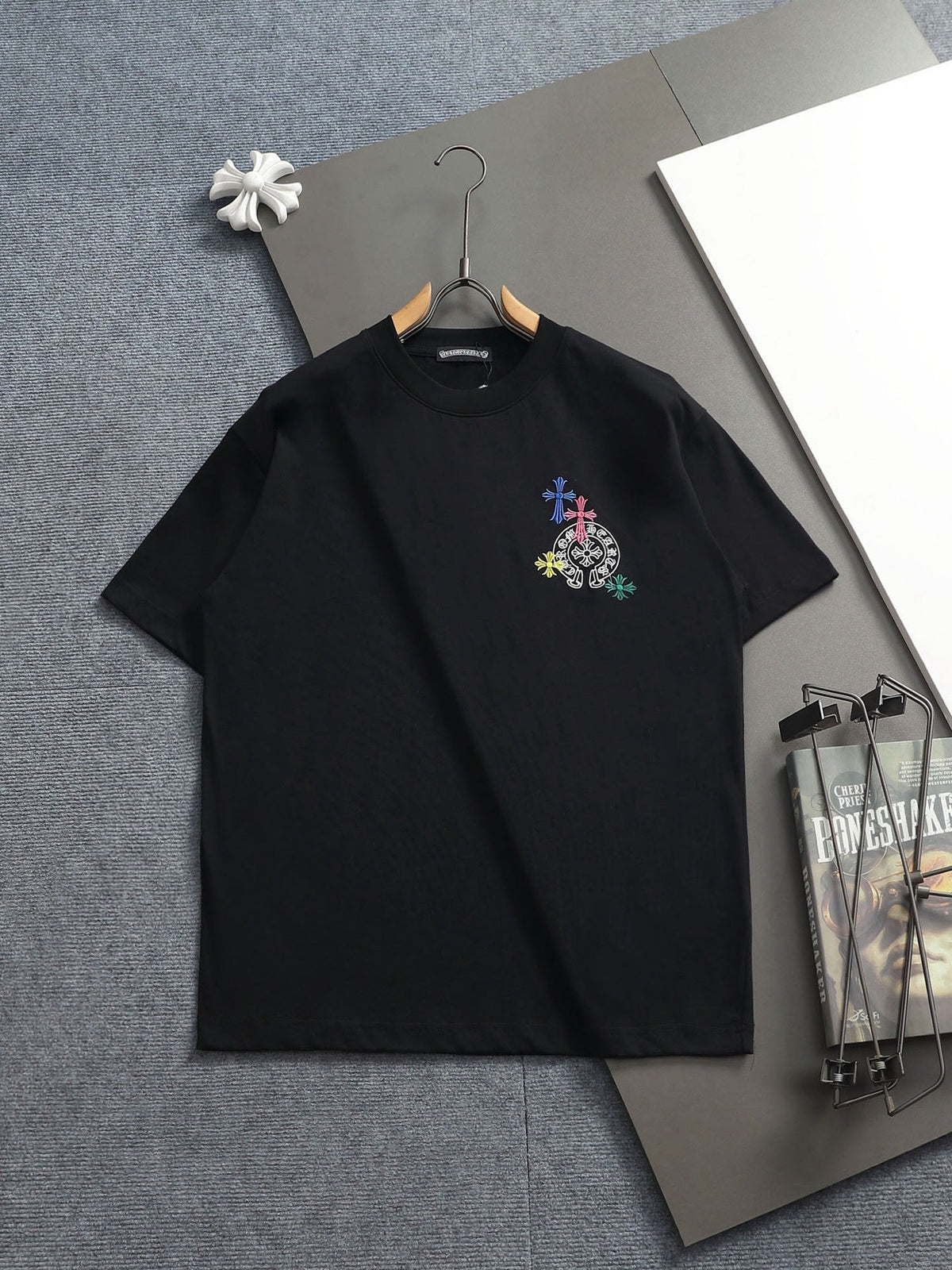 Classic T-shirt-332