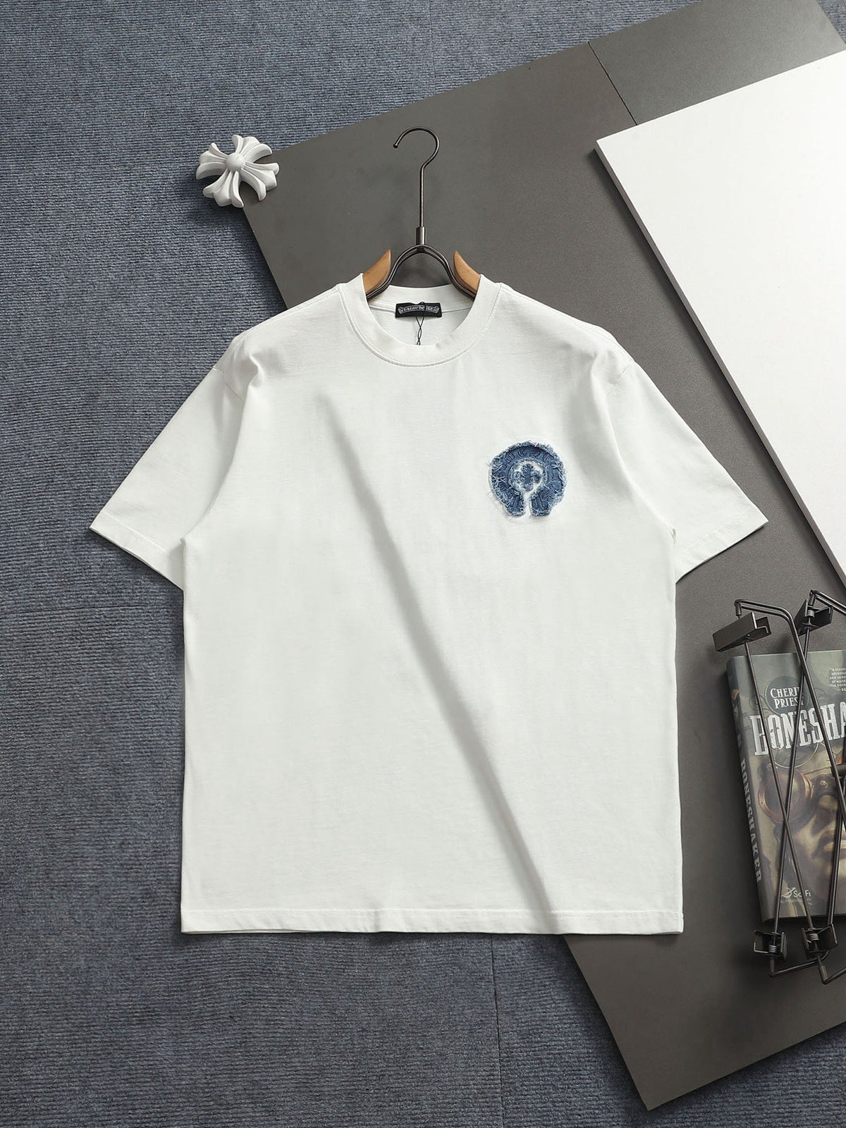 Classic T-shirt-334