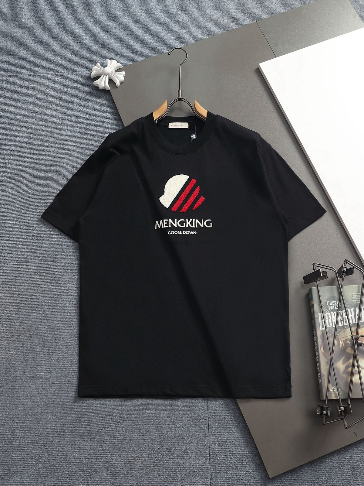 Classic T-shirt-339