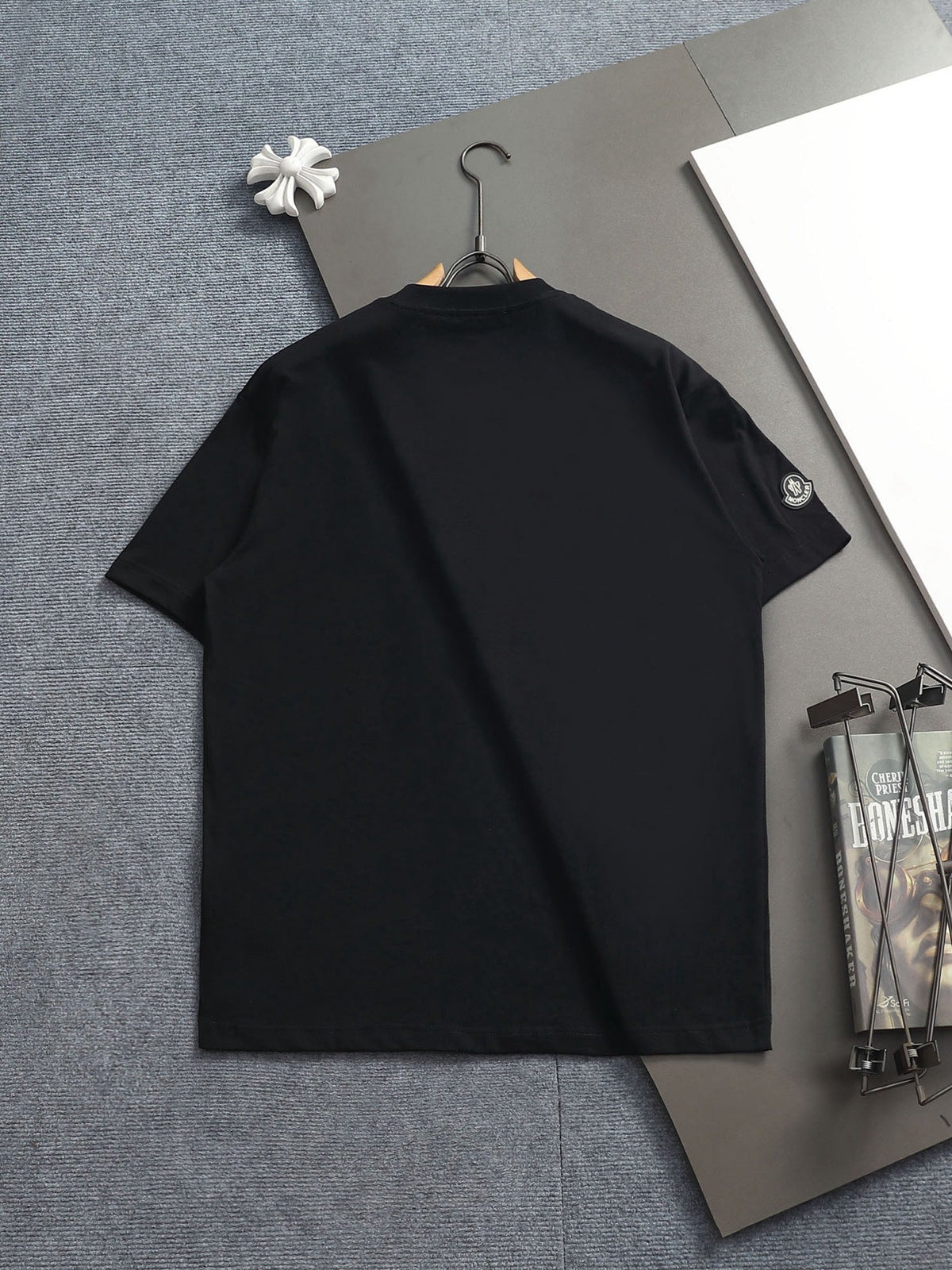 Classic T-shirt-339