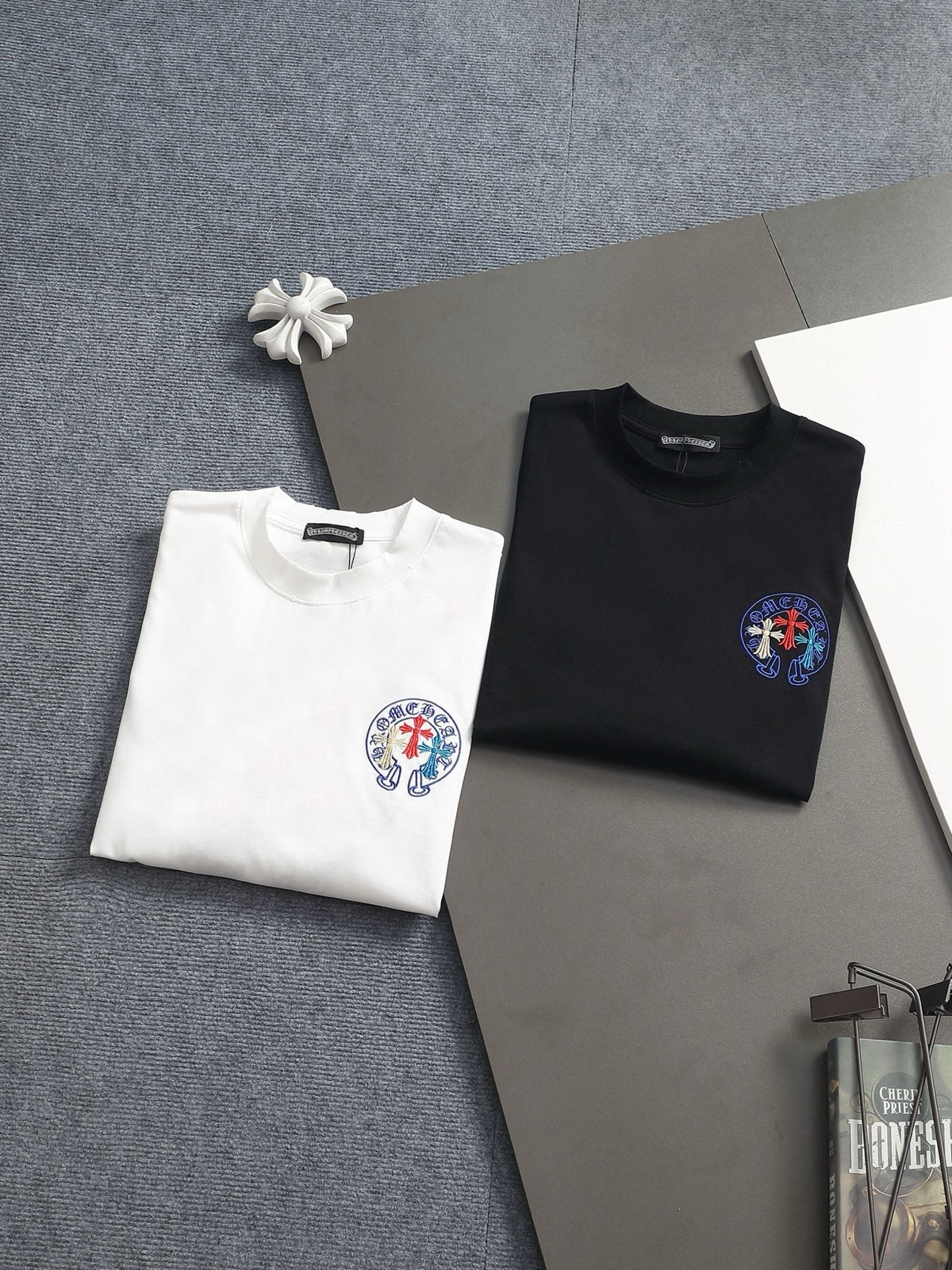 Classic T-shirt-341