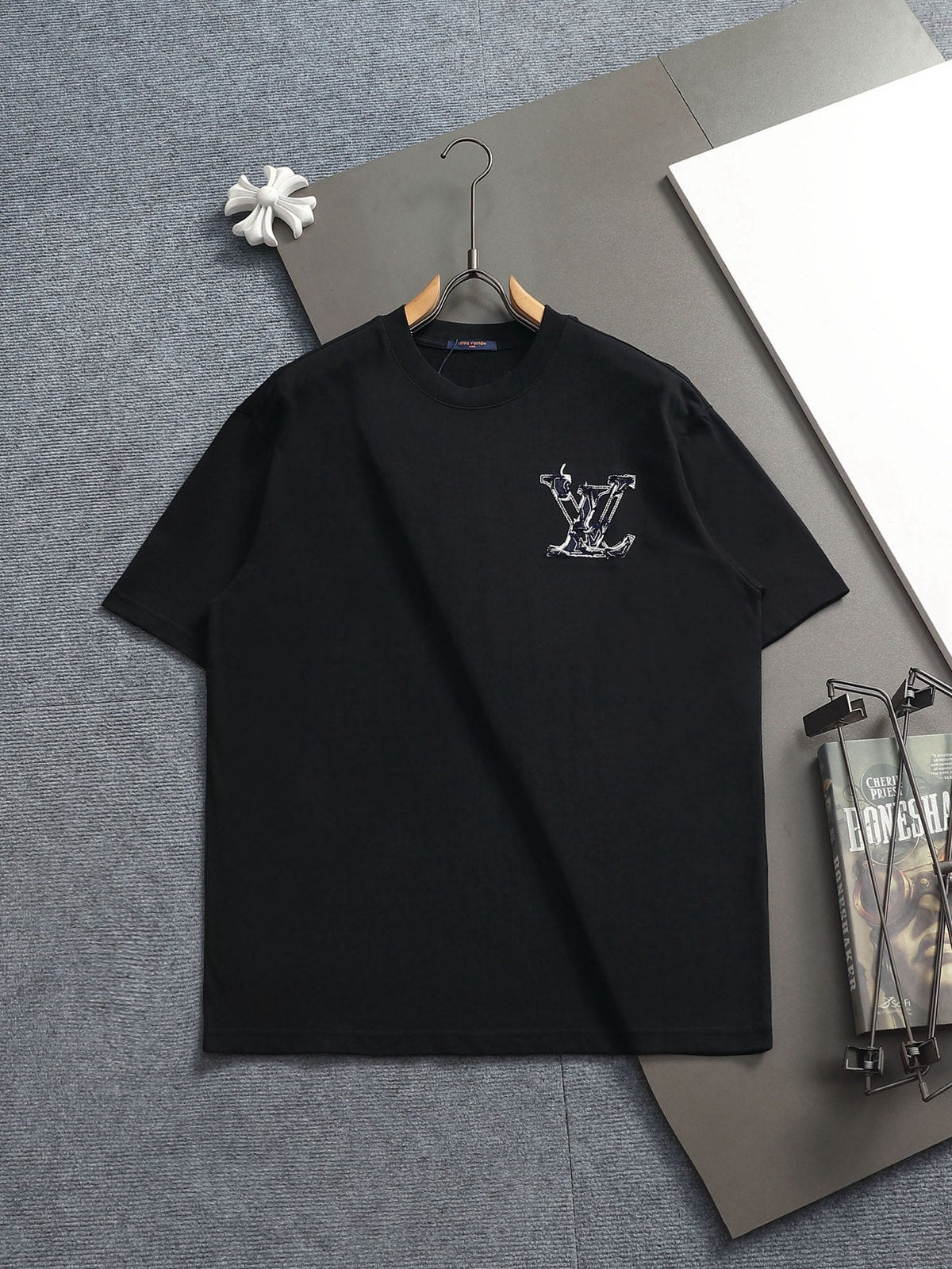 Classic T-shirt-342