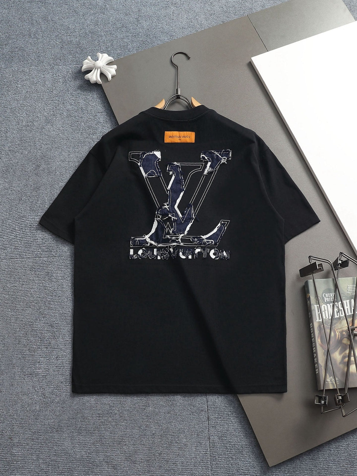 Classic T-shirt-342