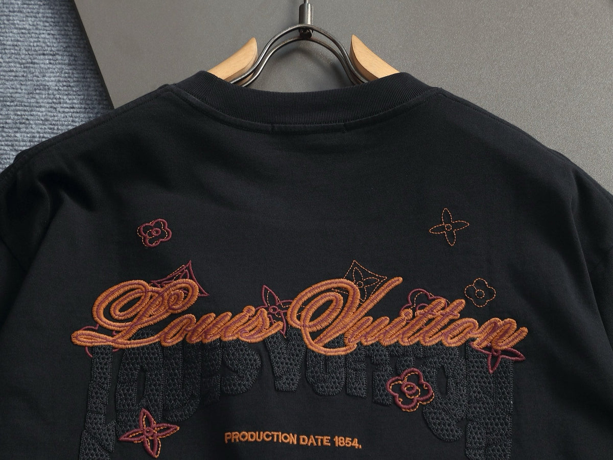 Classic T-shirt-343