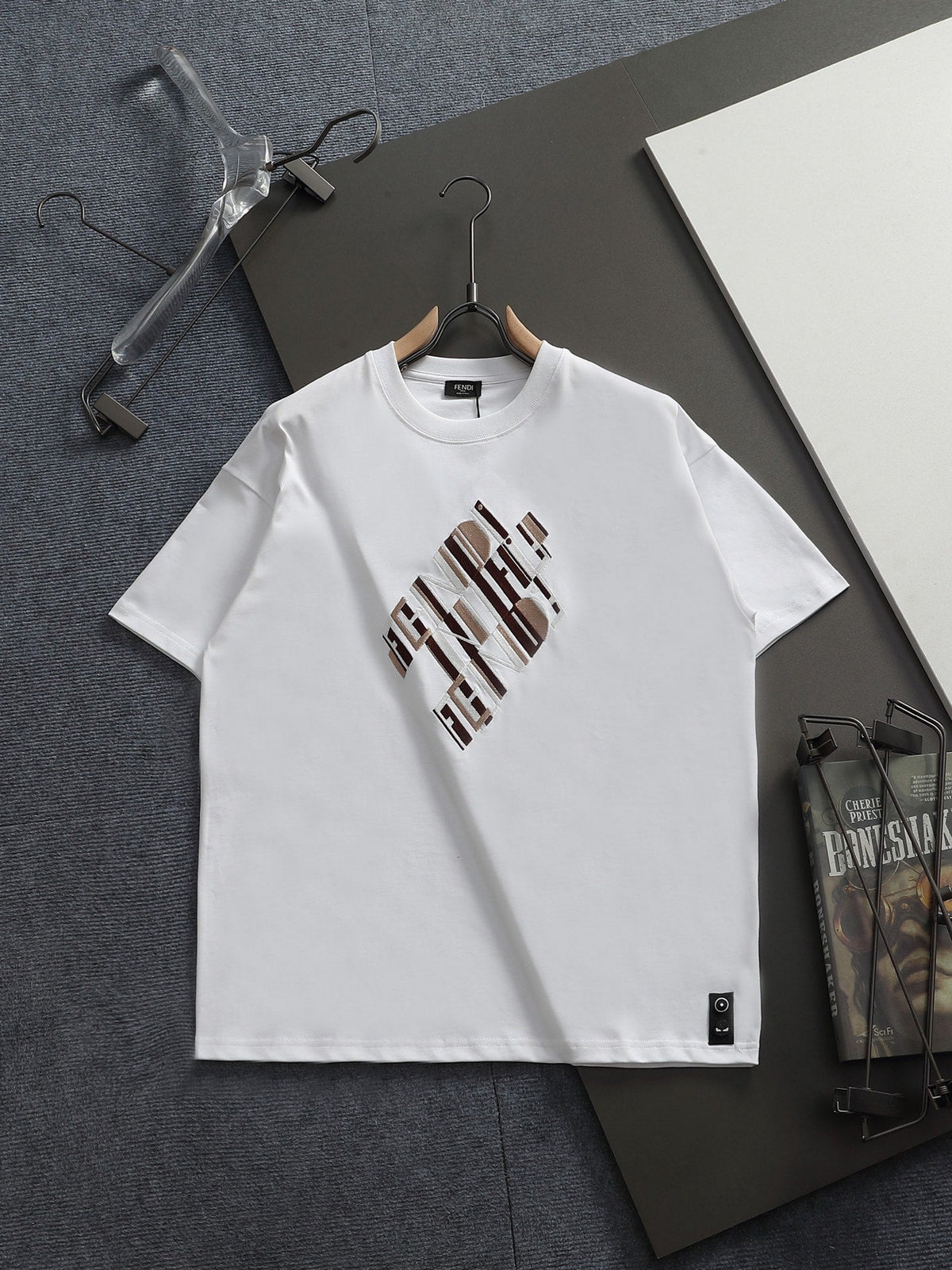 Classic T-shirt-347