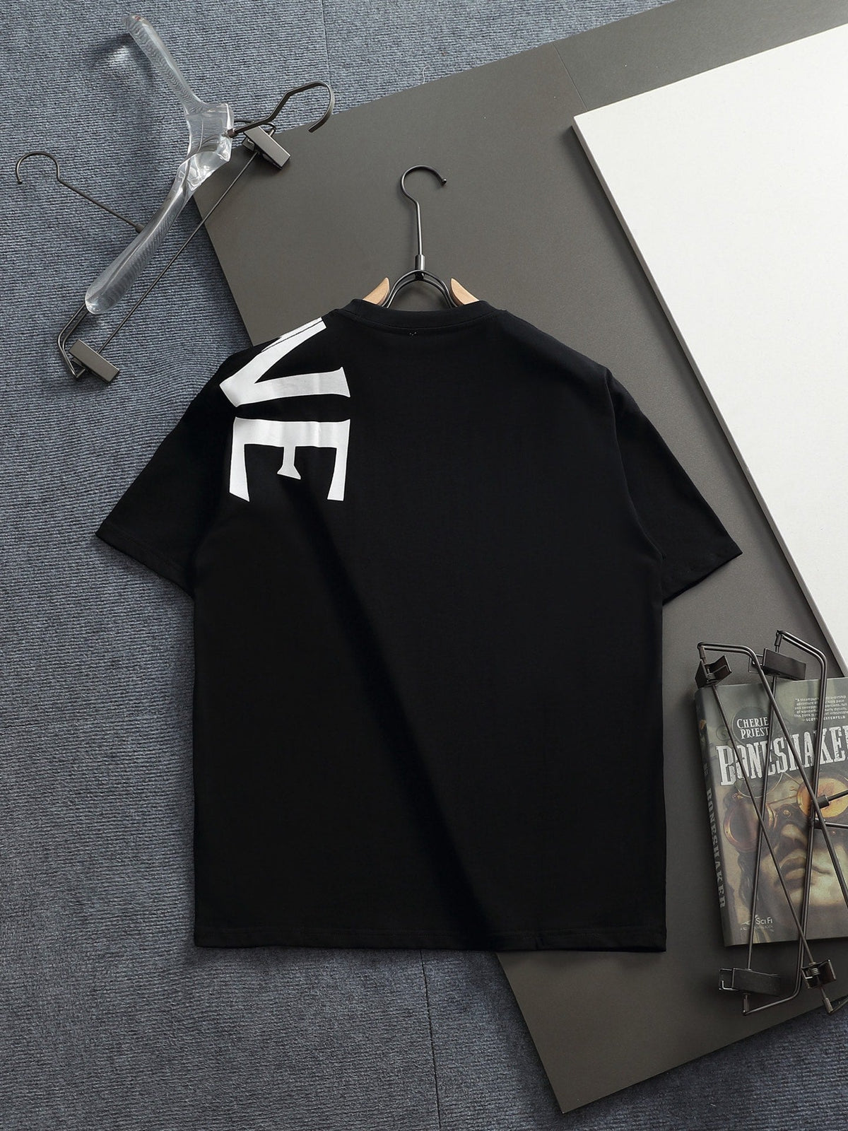 Classic T-shirt-350