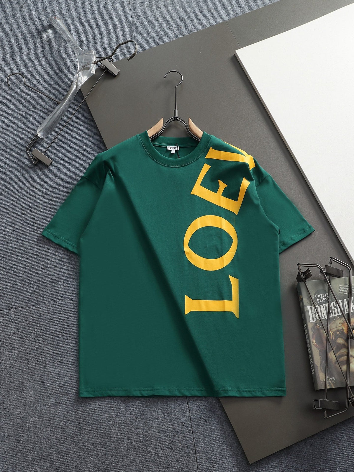 Classic T-shirt-350
