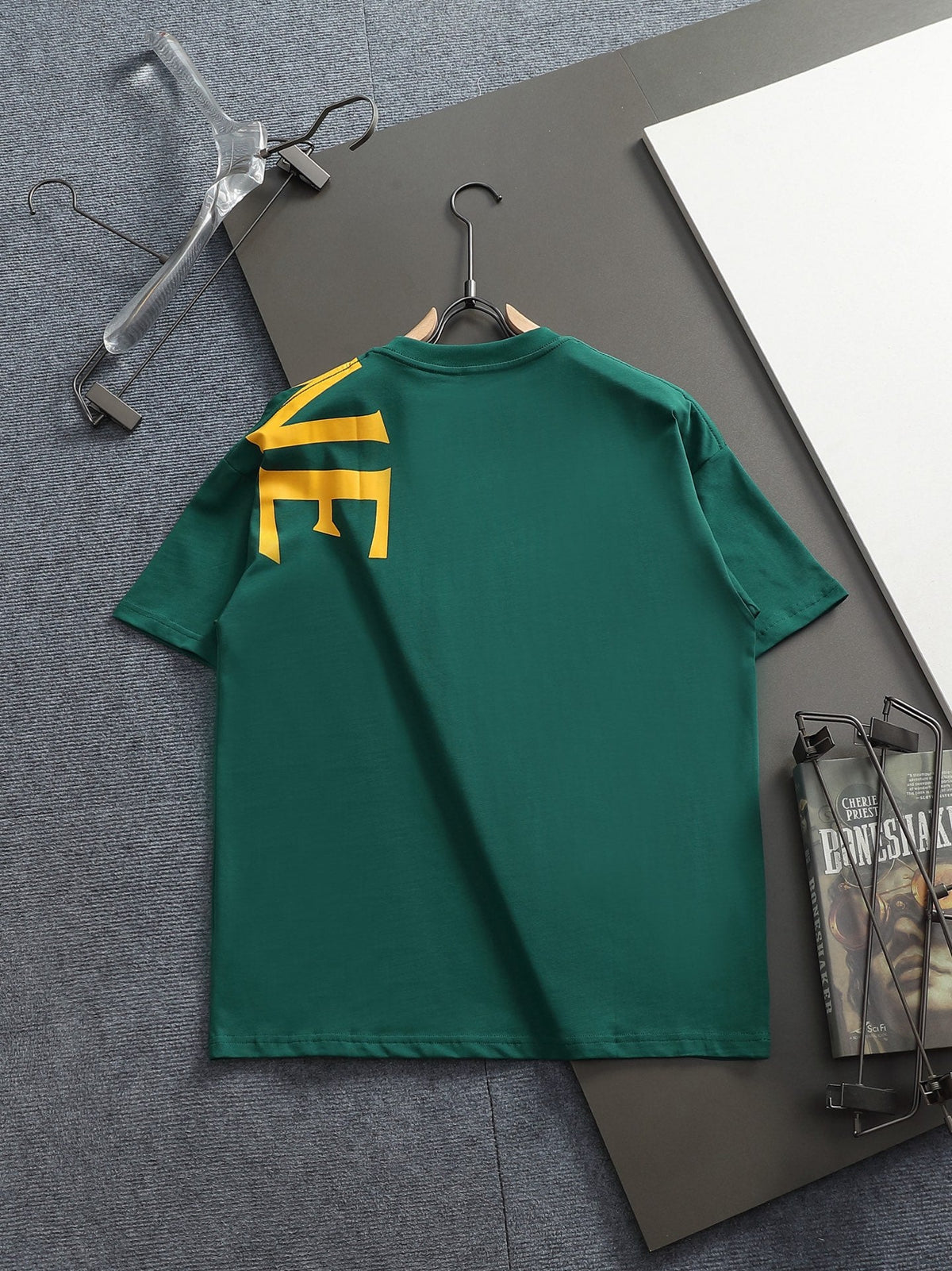 Classic T-shirt-350
