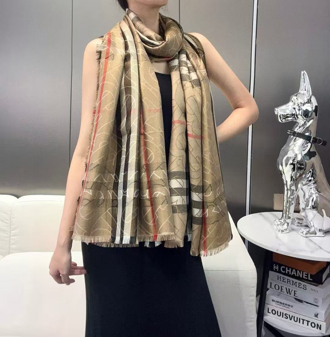 New 2026 Scarf Collection-13