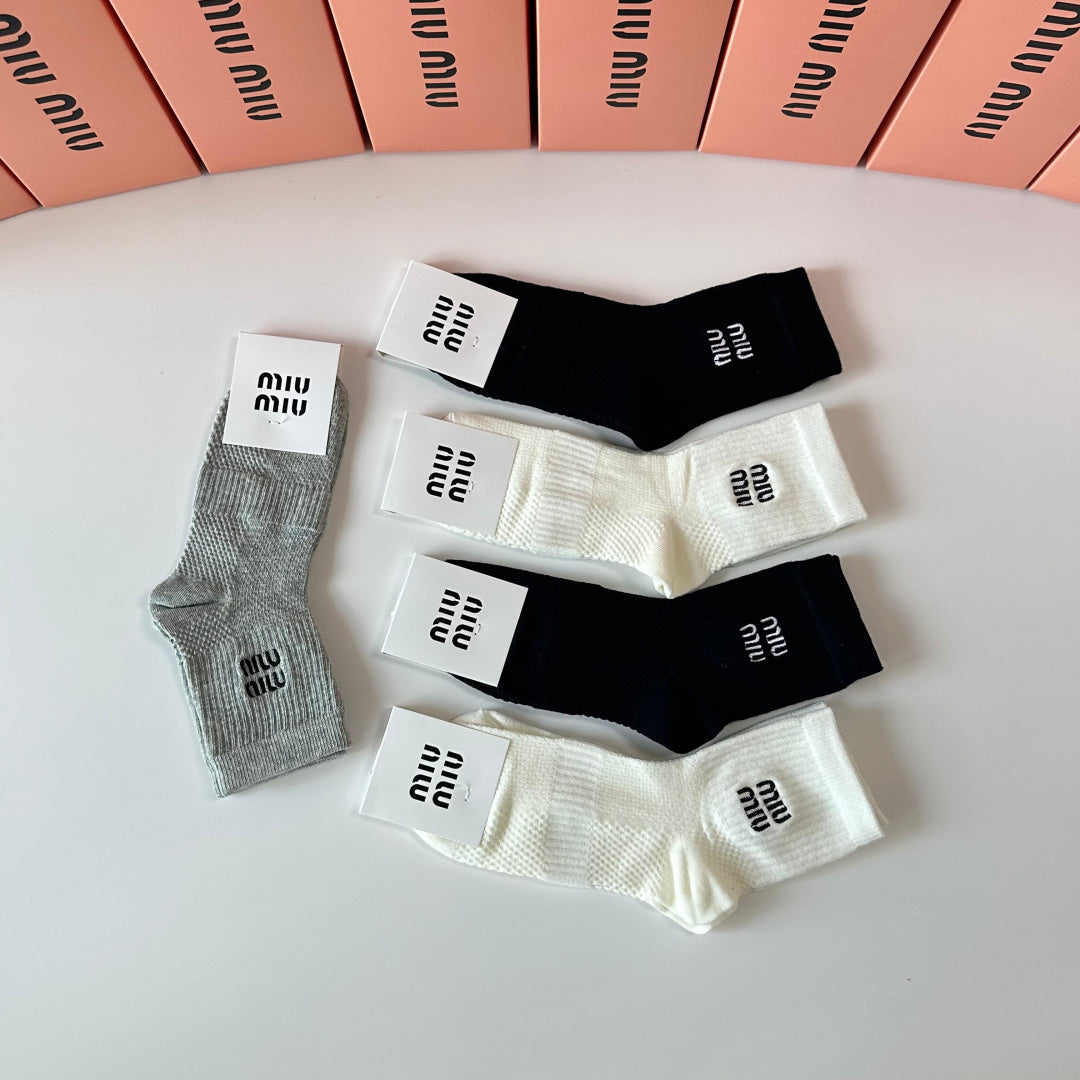 5-Pair Comfort Socks Set (1 BOX)-70