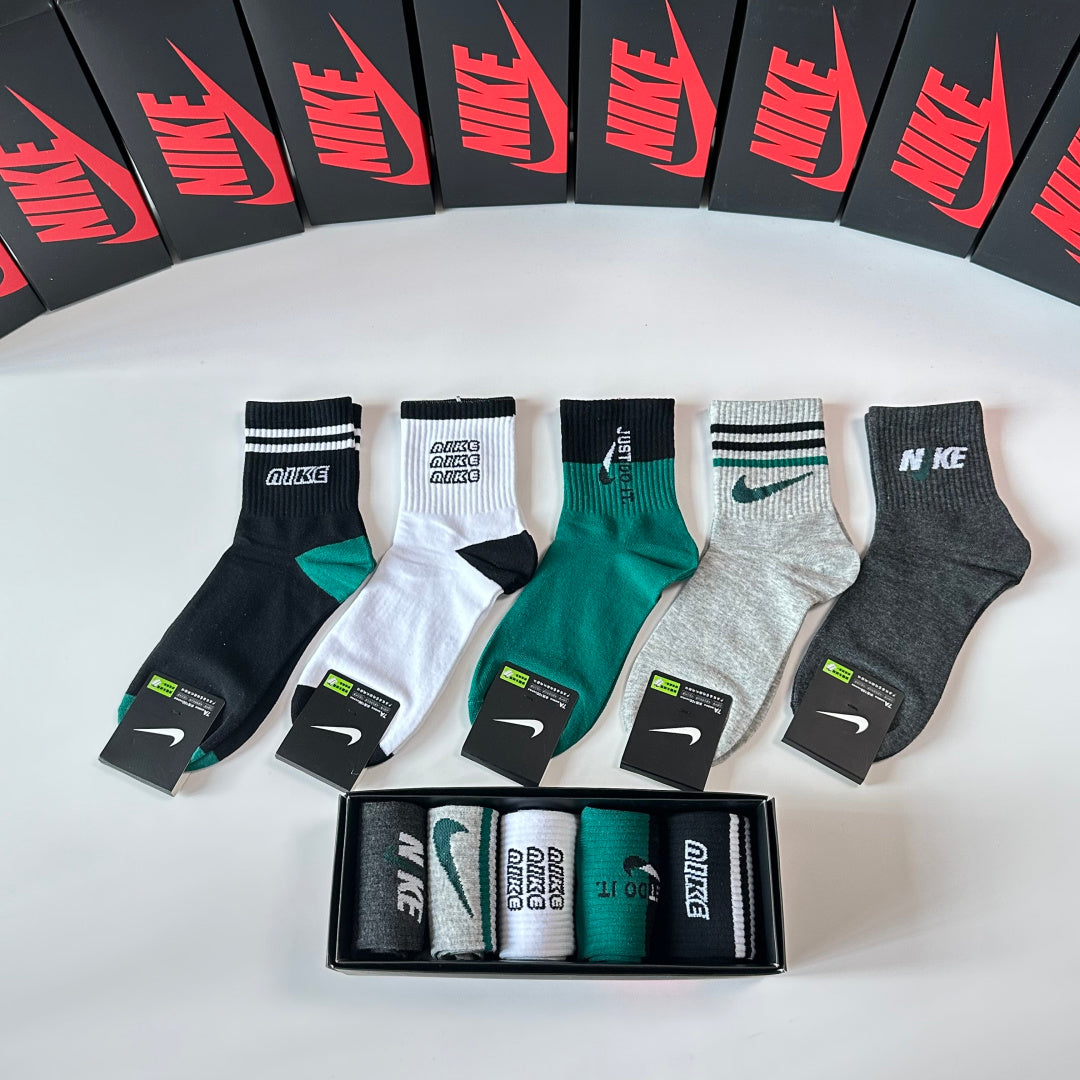 5-Pair Comfort Socks Set (1 BOX)-73