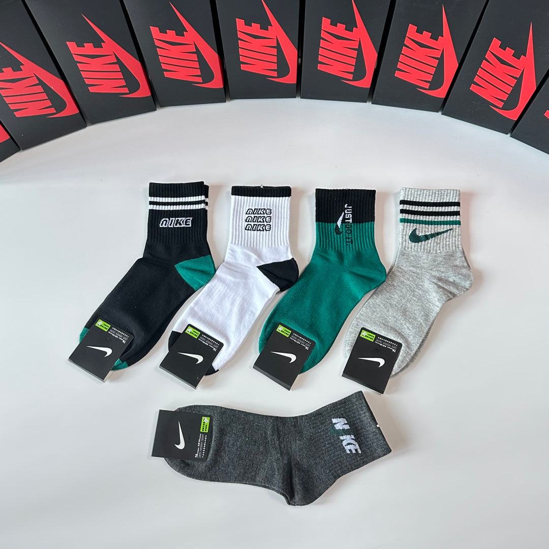 5-Pair Comfort Socks Set (1 BOX)-73