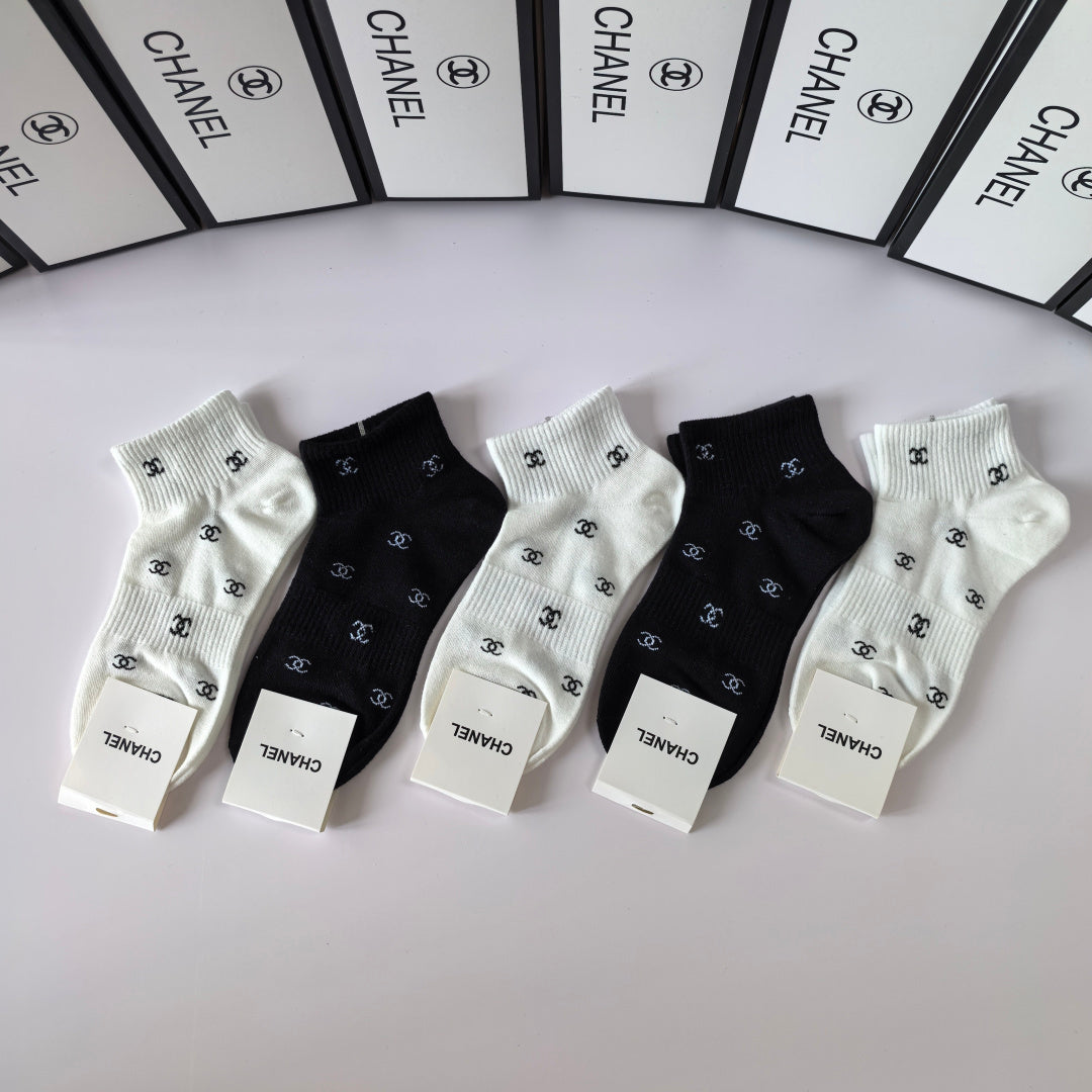 5-Pair Comfort Socks Set (1 BOX)-80