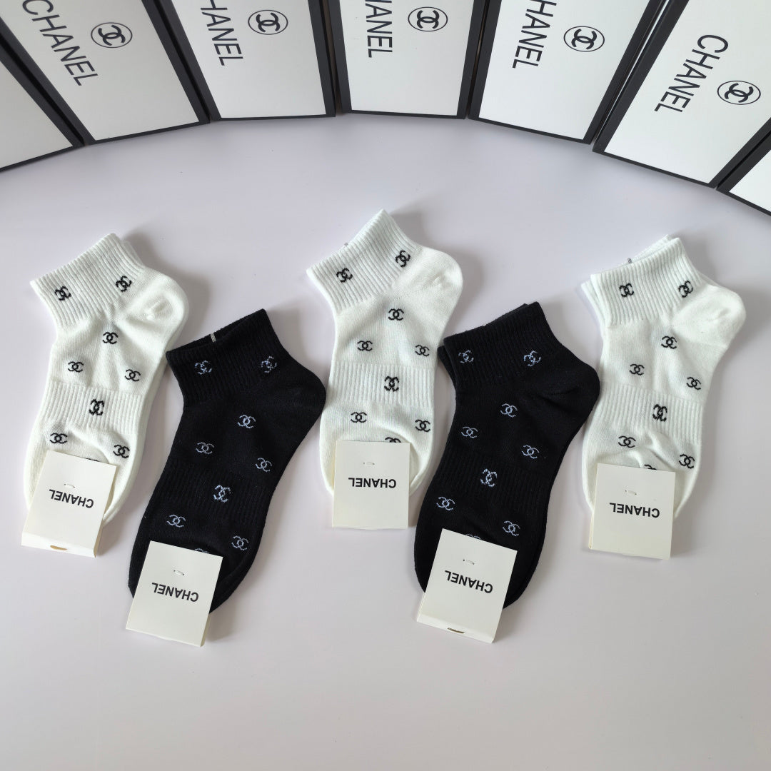 5-Pair Comfort Socks Set (1 BOX)-80
