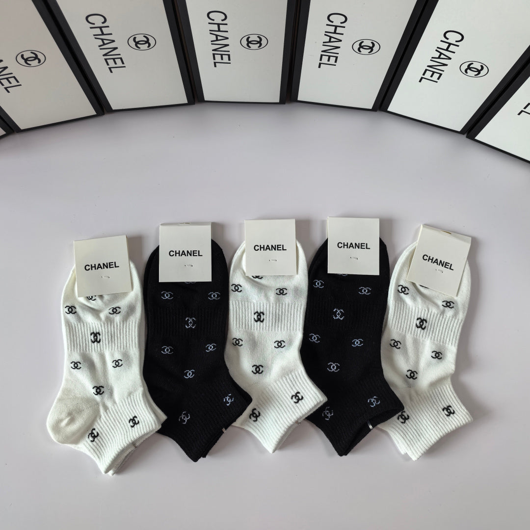 5-Pair Comfort Socks Set (1 BOX)-80