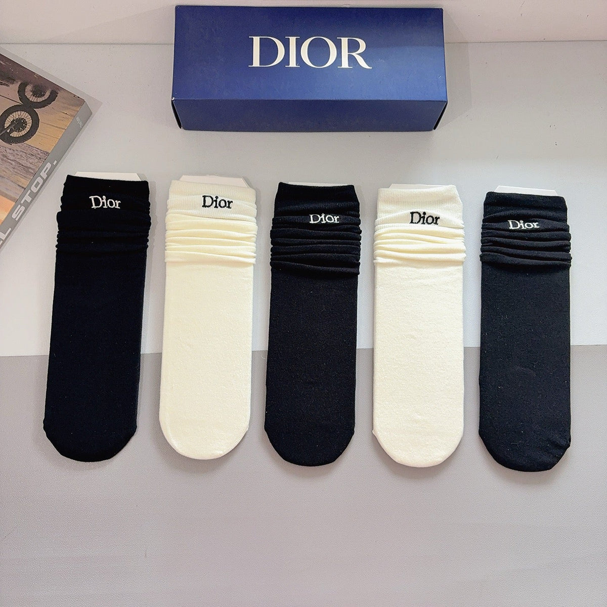 5-Pair Comfort Socks Set (1 BOX)-106