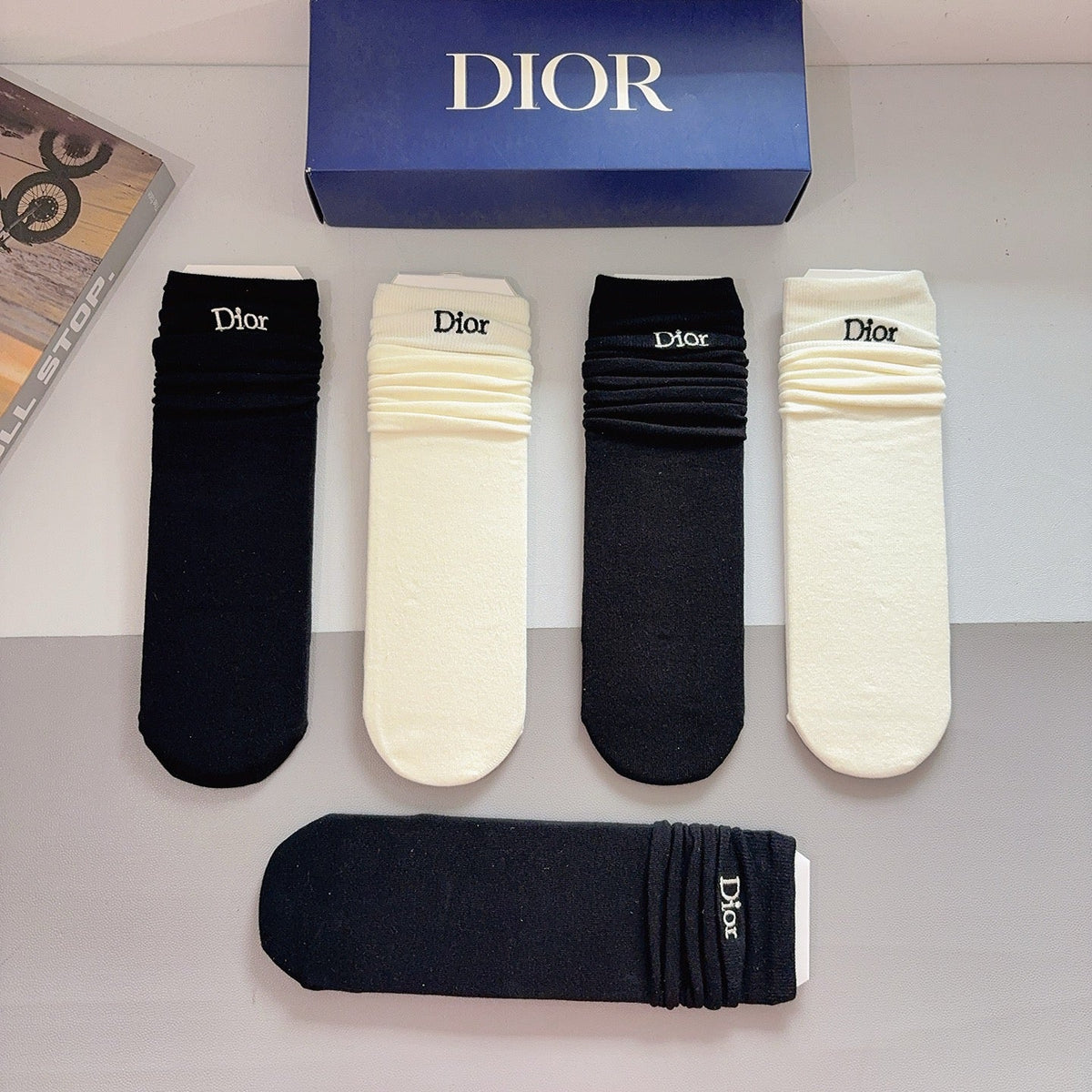 5-Pair Comfort Socks Set (1 BOX)-106