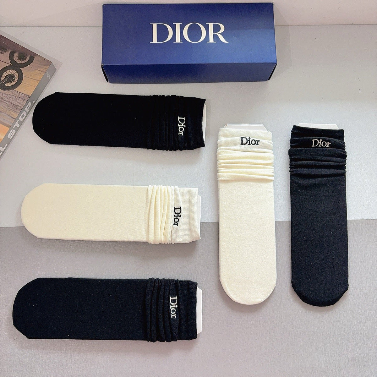 5-Pair Comfort Socks Set (1 BOX)-106