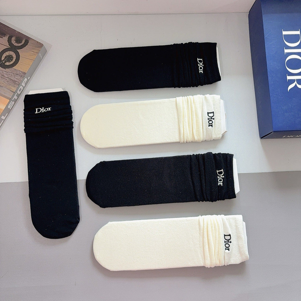 5-Pair Comfort Socks Set (1 BOX)-106