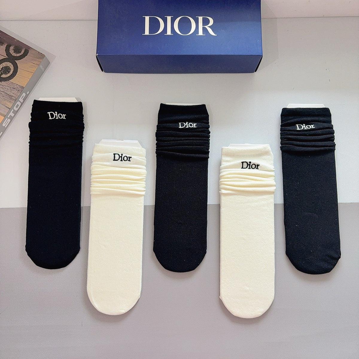 5-Pair Comfort Socks Set (1 BOX)-106