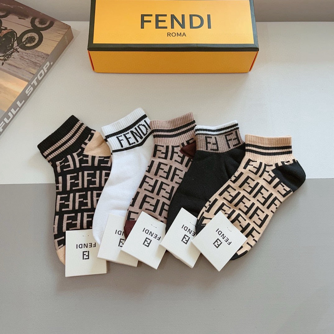 5-Pair Comfort Socks Set (1 BOX)-109